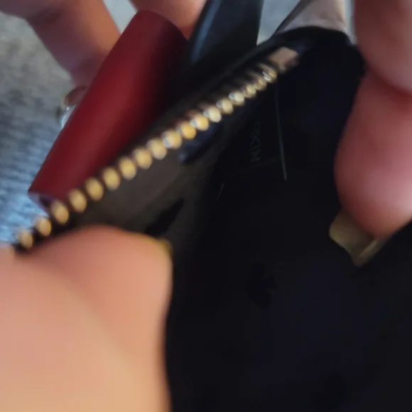 Kate Spade Disney Minnie Mouse Card Holder - Picture 7 of 10